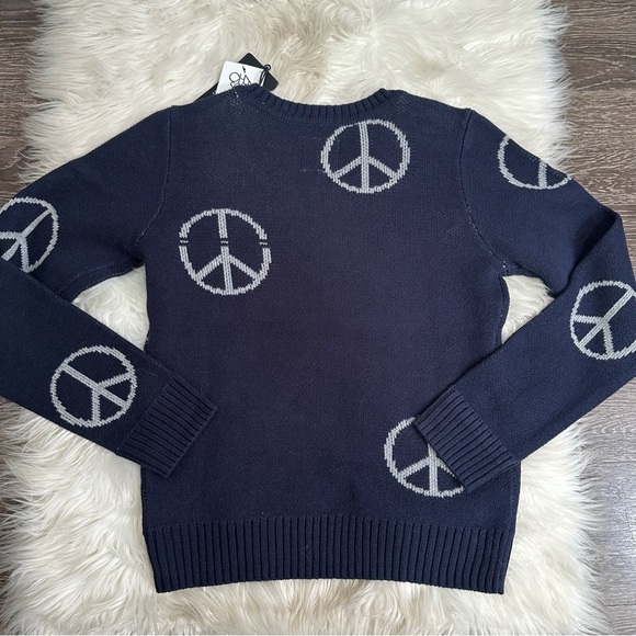 NWT Chaser Womens Avalon Sweater Pullover Size XS Peace Sign Crew Neck - Picture 2 of 3